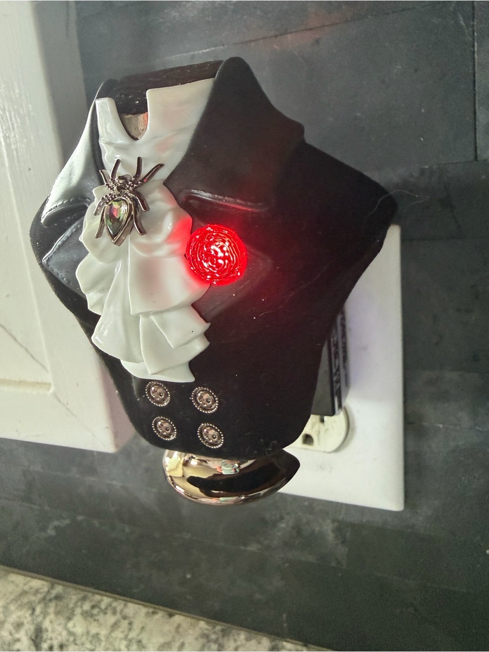 Bath and Body Works Headless Horseman Projector Wallflower Plug In - Picture 3 of 4